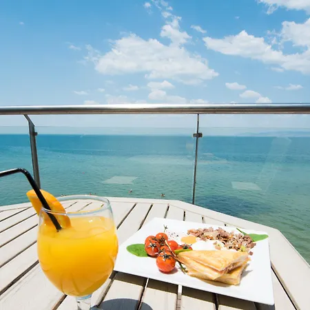 Hotel Golden Star 4*