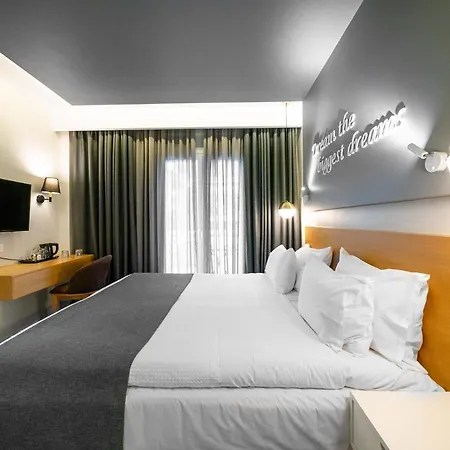 Hotel Golden Star 4*