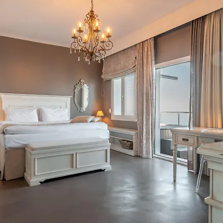 Golden Star Ξενοδοχείο 4*